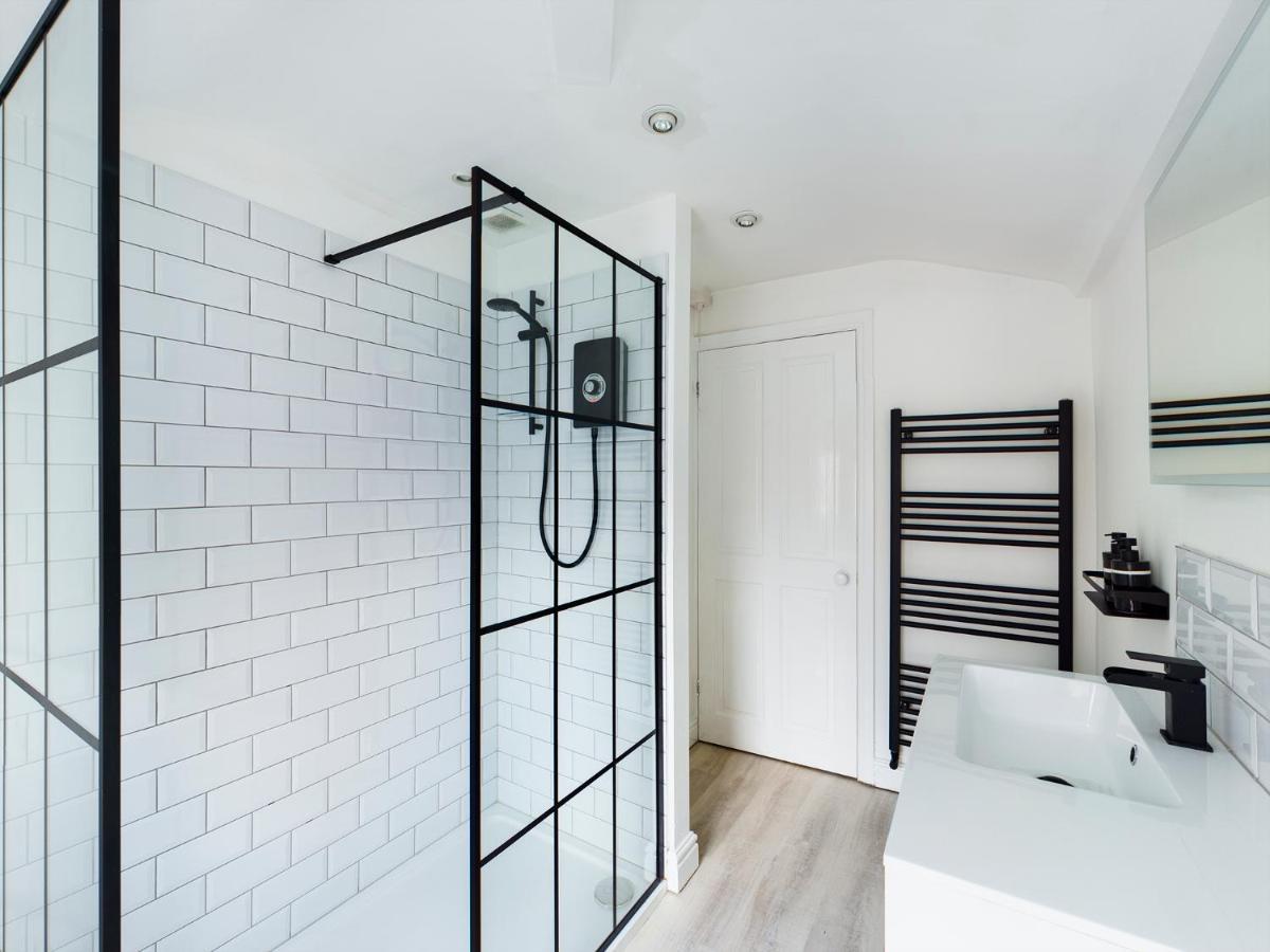 Luxury Georgian Townhouse With Cinema And Parking Villa Chester Exteriör bild