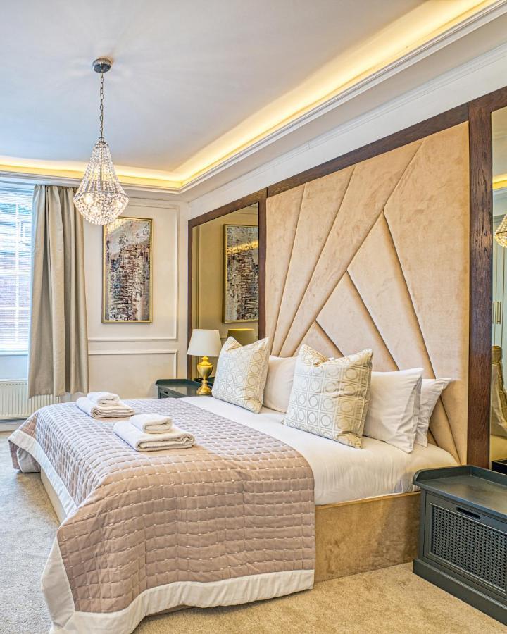 Luxury Georgian Townhouse With Cinema And Parking Villa Chester Exteriör bild